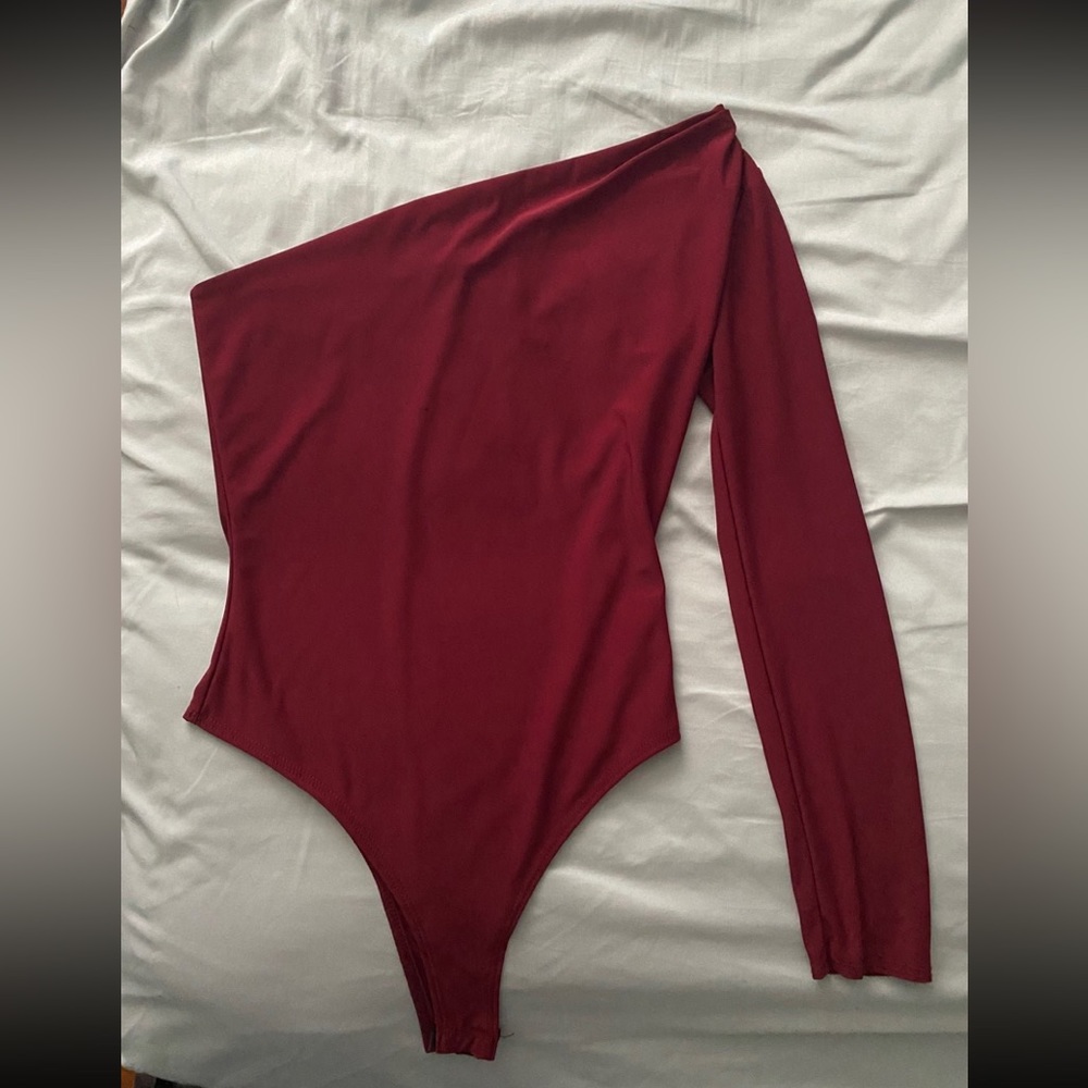 One shoulder bodysuit